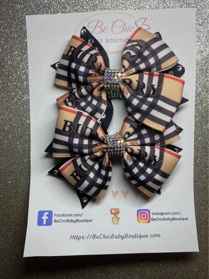 Girls Fashion Hair Bow Pigtails In Classic Khaki/Cream Plaid Print.BeChicBabyBoutique